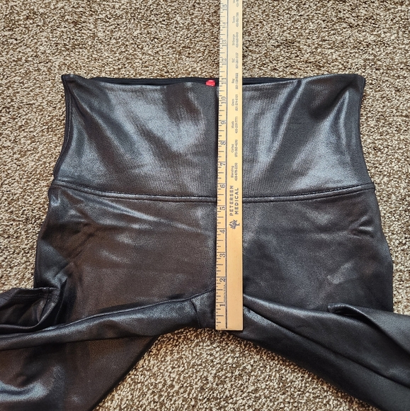 Spanx Faux Leather Black High Rise Leggings Size XL - Picture 6 of 7